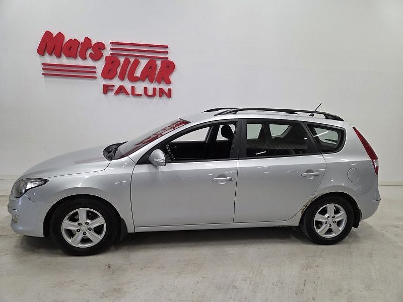 Hyundai i30 1,6 Crdi Manuell Kombi Manuell