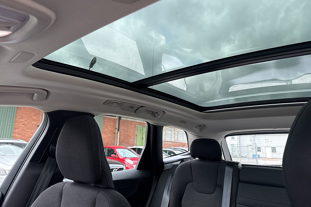 Volvo XC60 2022