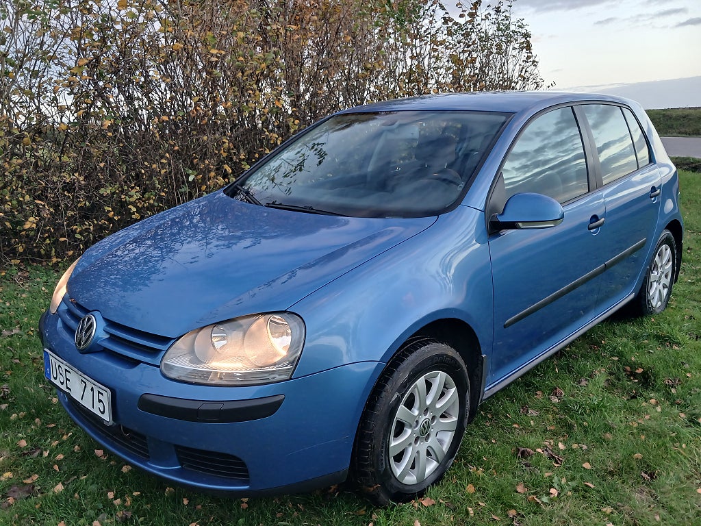 Volkswagen Golf I 5-dörrar 1.6 FSI Comfortline ##SÅLD##