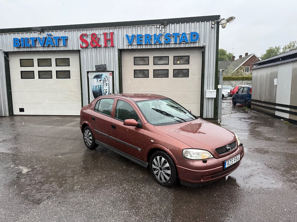 Opel Astra 5-dörrar 1.6