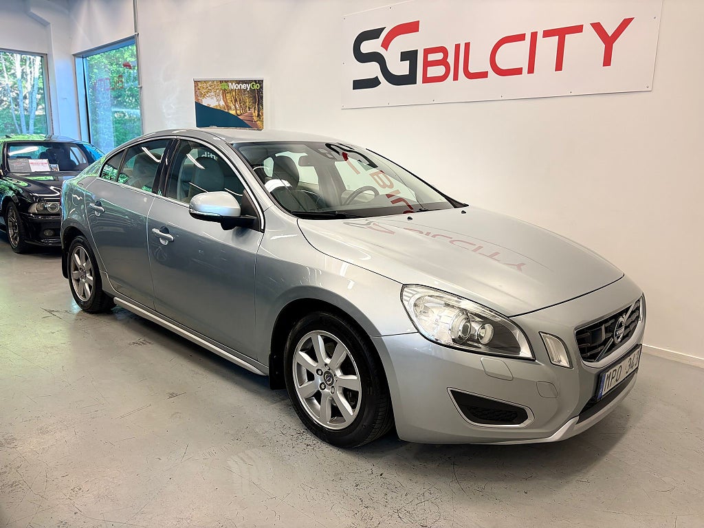 Volvo S60 D5 GEARTRONIC SUMMUM AUTOMAT MAXUTRUSTAD / 0% RÄNTA 