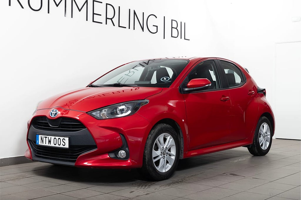 Toyota Yaris Hybrid CVT Active Backkamera Rattvärme Euro 6 MOMS
