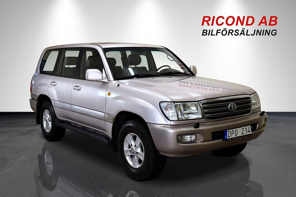 Toyota Land Cruiser 100 4.2 DIESEL 4WD ALL LYX MKT FIN
