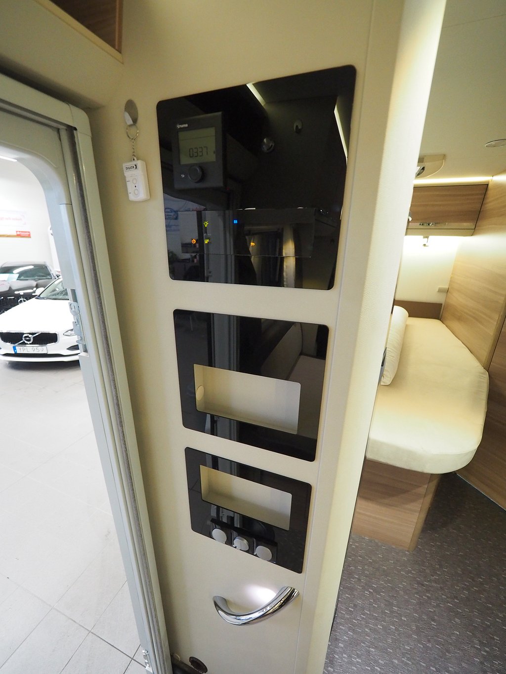 Adria Coral 650 SF Axess Markis 3.500kg 2015