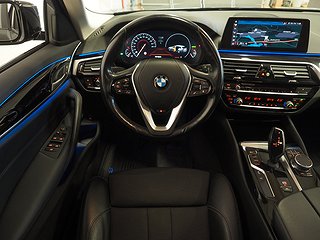 Kombi BMW 520 12 av 23