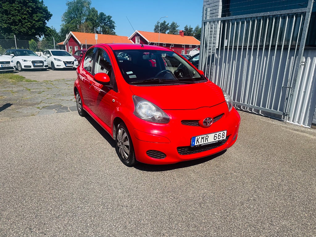 Toyota Aygo 1.0 VVT-i 68HK 5-D