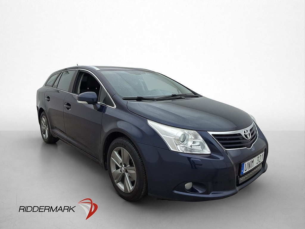 Toyota Avensis 2.0 152hk Business M/K-Värmare Farthållare