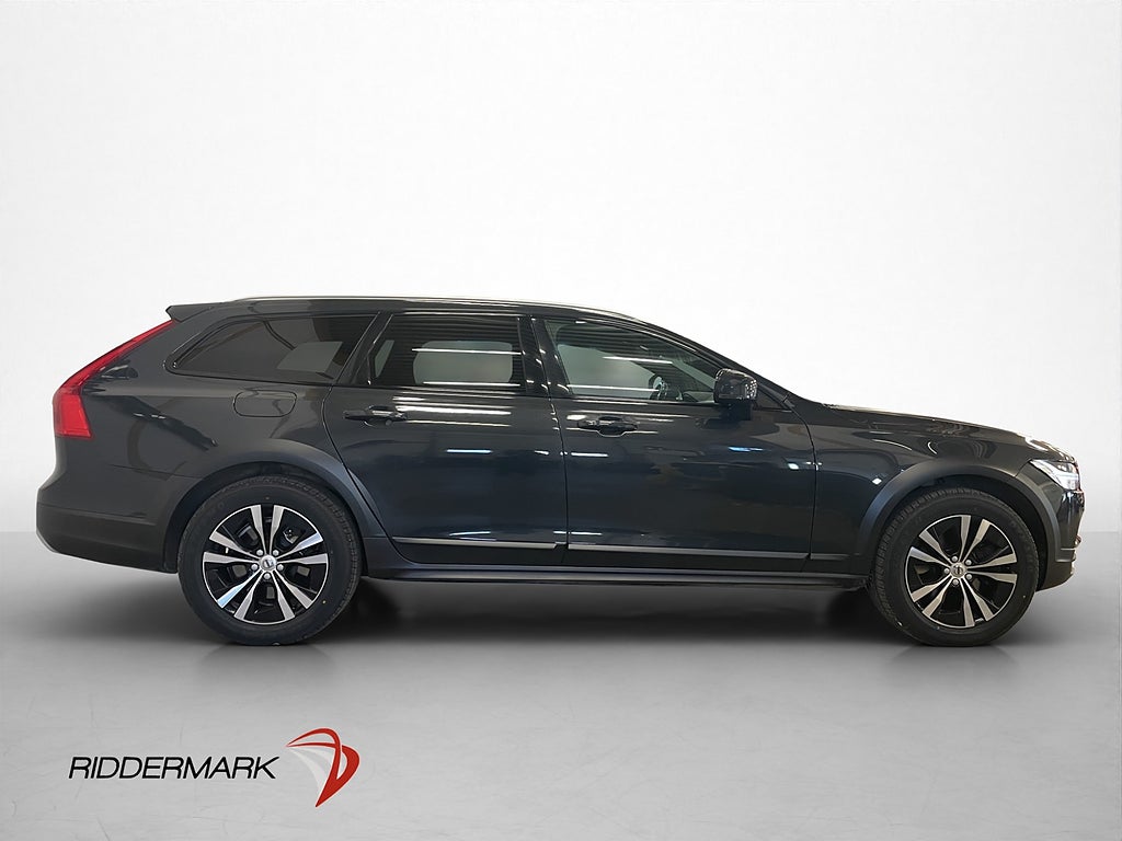Volvo V90 Cross Country D4 AWD Inscription Pano Värm Drag
