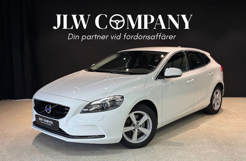 Volvo V40 T3 Momentum  | B-Sensorer | P-Värmare 