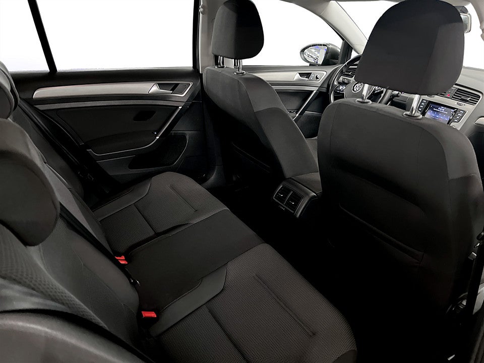 Bild på Volkswagen Golf Sportscombi Masters 1.6 TDI 4Motion 105hk DRAG B-KAMERA