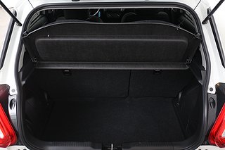 Halvkombi Suzuki Swift 19 av 20