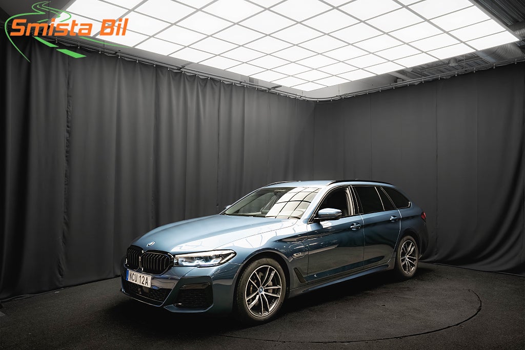BMW 530e xDrive M Sport LÄDER DRAG 94.3%SoH ADAPTIV-FART MOMS