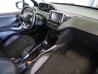 Kombi Peugeot 2008 9 av 21