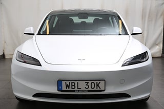 Sedan Tesla Model 3 5 av 31