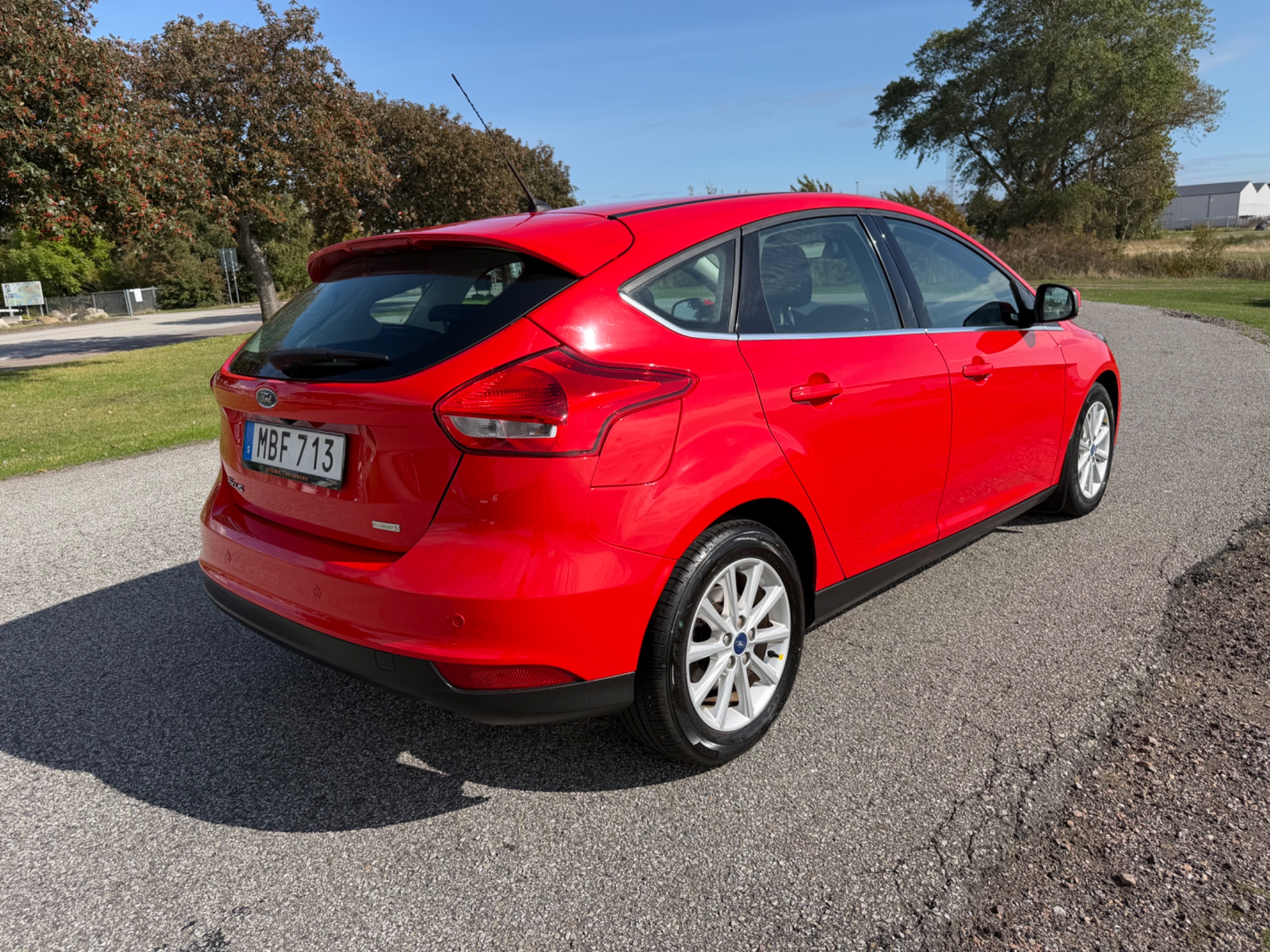 Ford Focus 1.0 Titanium 2016, bild 4/10