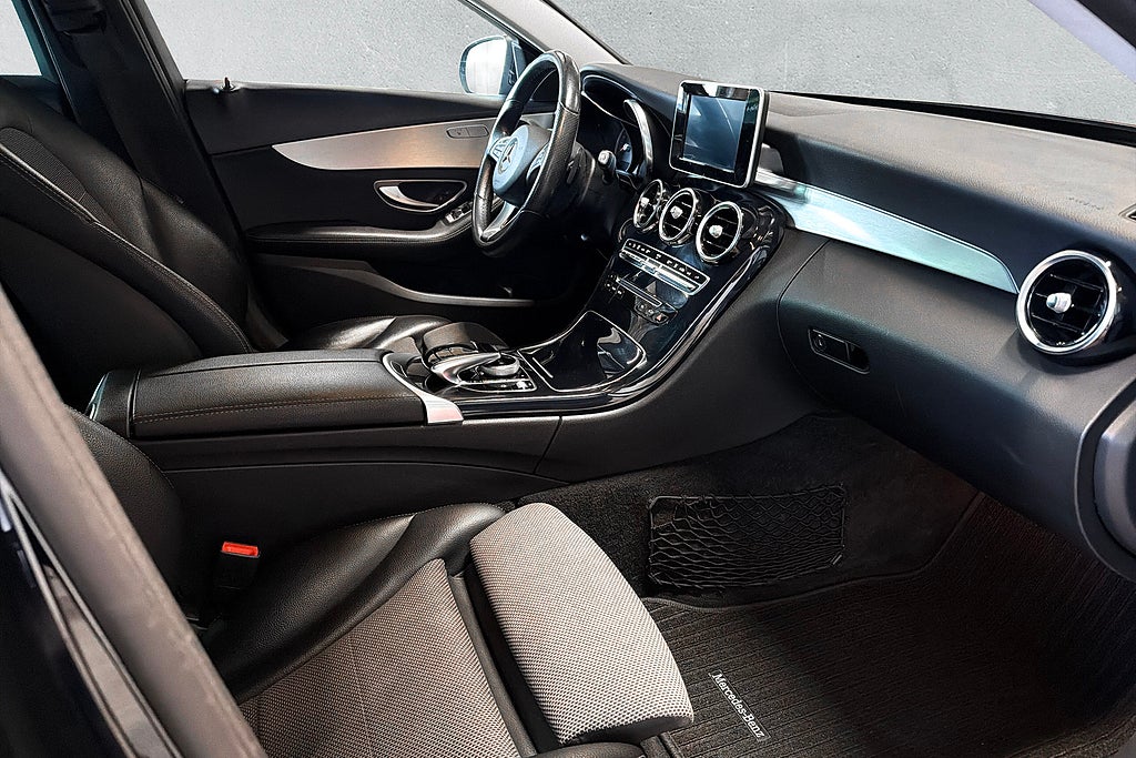 Mercedes-Benz C 220 T d 9G-Tronic Avantgarde Drag Värmare 2-Brukare