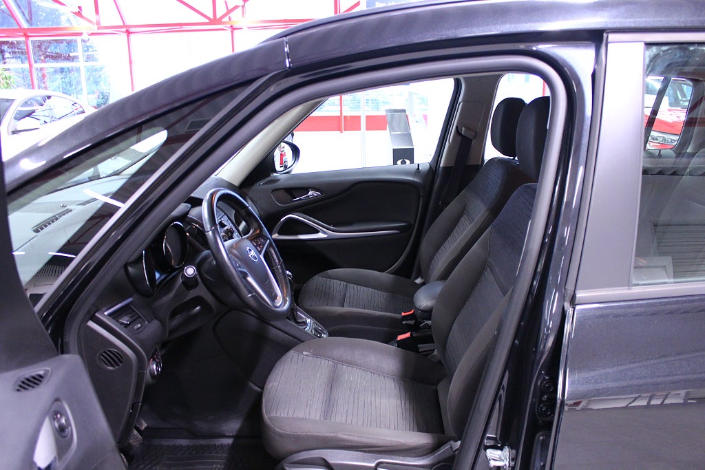 Opel Zafira 2015 - miniatyr 9