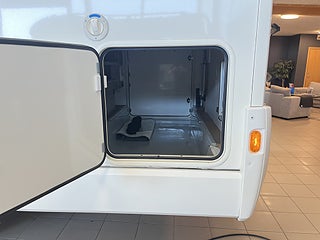 Husbil-integrerad Itineo 740 6 av 24