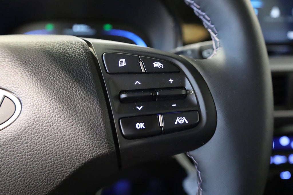 Hyundai i10 1.0 Kamera CarPlay Rattvärme Leasbar 2025