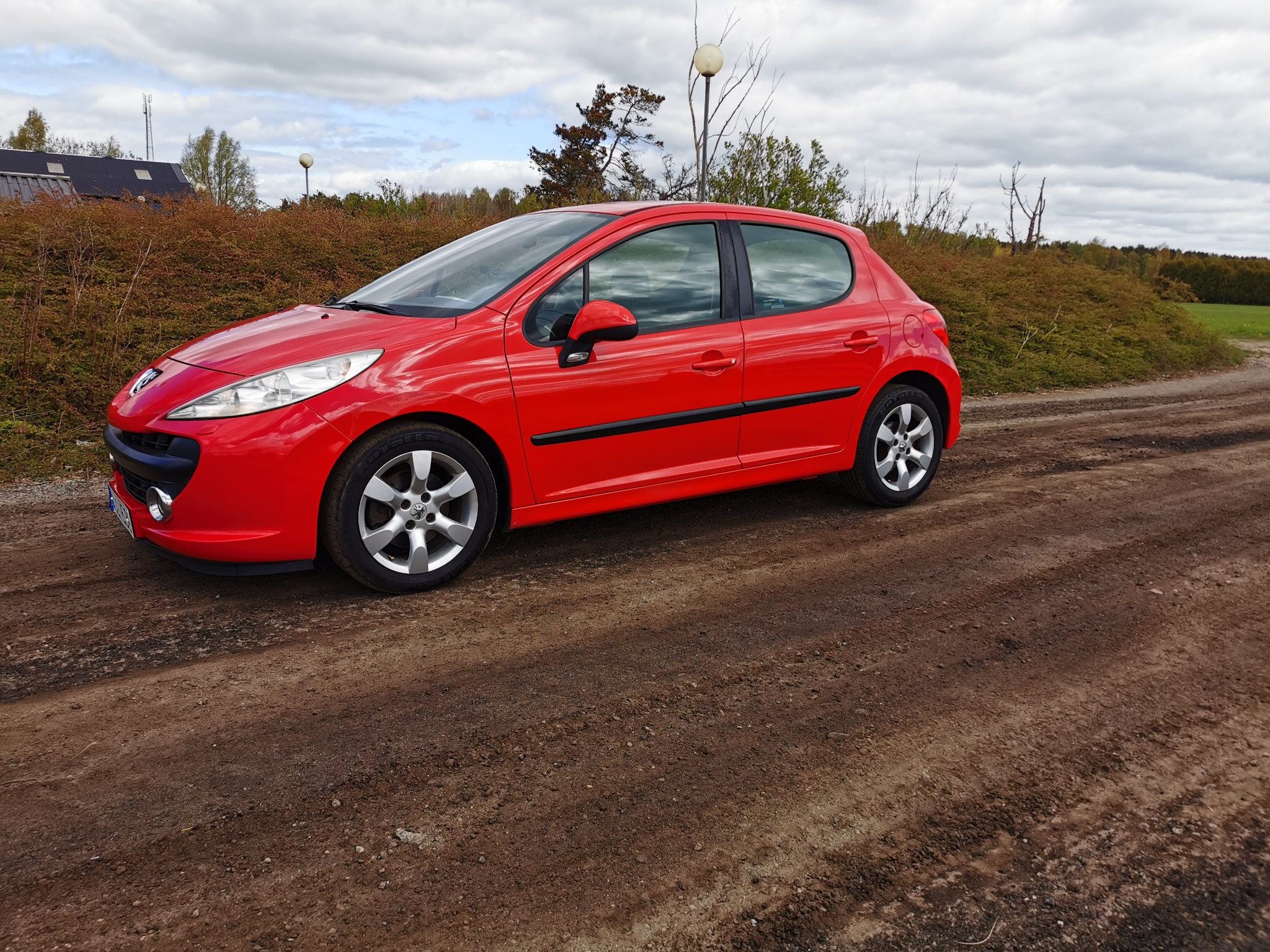 Peugeot 207 5-dörrar 1.6 HDi FAP Sport 2007, bild 2/33