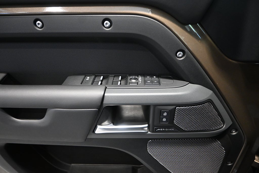 Land Rover Defender 2024 - miniatyr 21