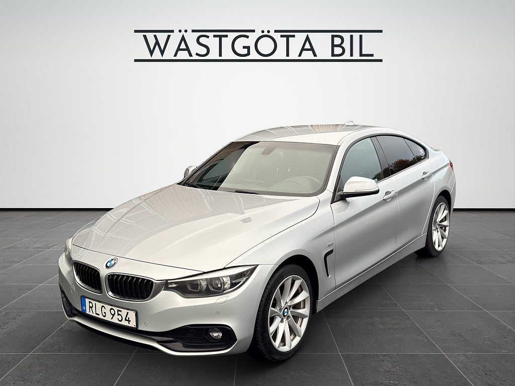 BMW 420d xDrive GranCoupé Steptronic SportLine Cockpit|Drag|Navi
