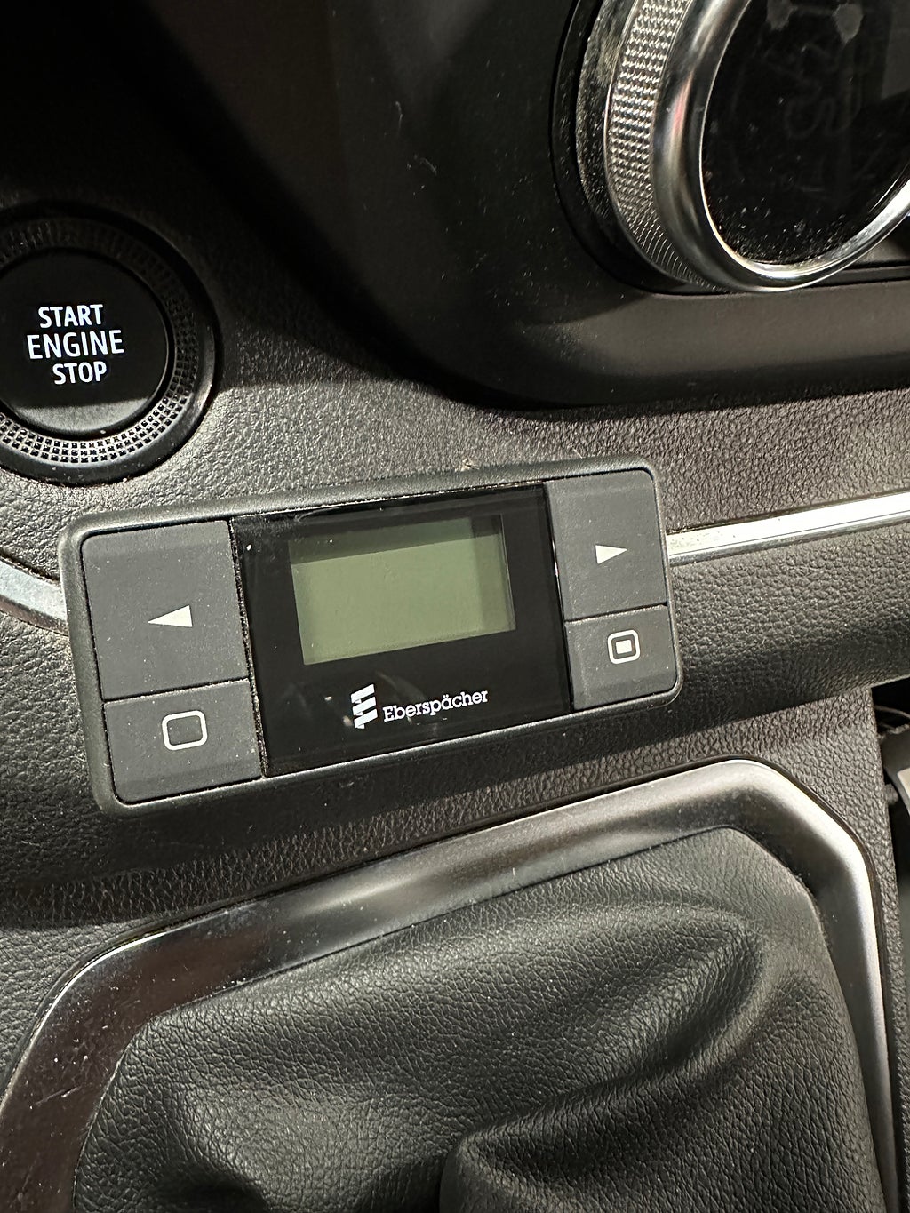 Nissan Primastar Automat 150 Hk Skåpinredning "Moms bil" thumbnail