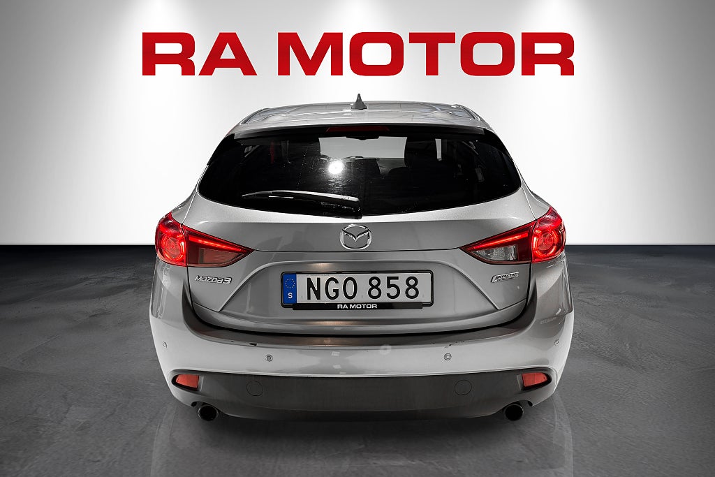 Mazda 3 Sport 2,0 SKYACTIV-G 120hk Vision Navi P-sensorer 2016