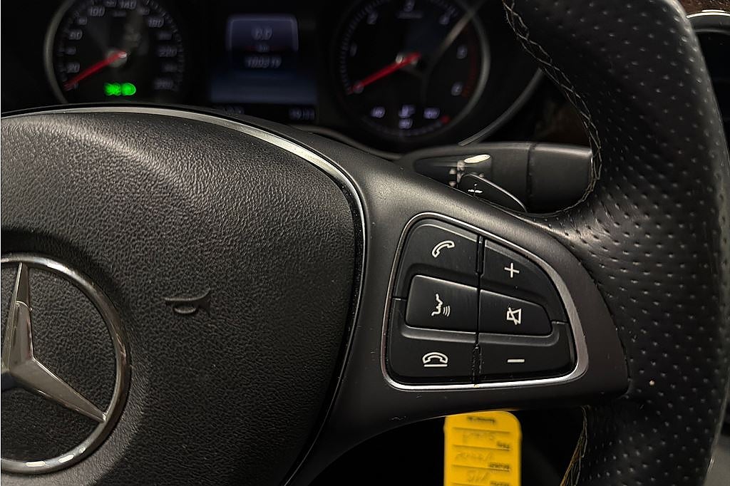 Mercedes-Benz V 250d 3.1t 7-sits Drag, Läder, Navi, Kamera