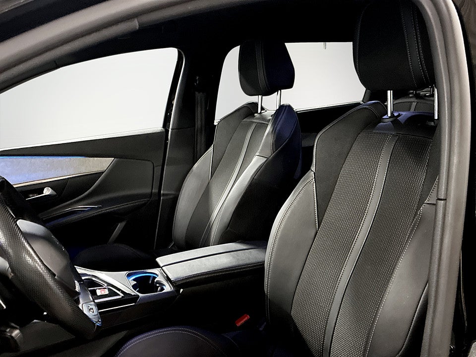 Bild på Peugeot 5008 GT 1.2 PT 130hk Aut - 7-SITS, GPS, BACKKAMERA