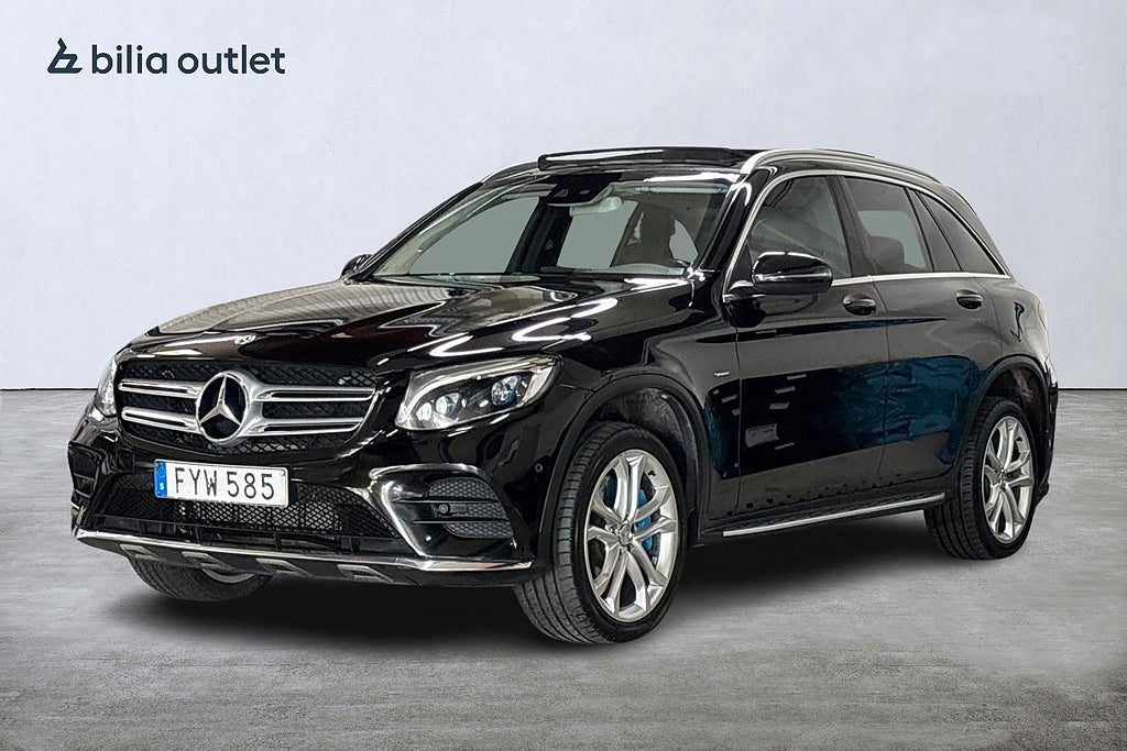 Mercedes-Benz GLC 350 e 4MATIC AMG 327hk Panorama Navi Drag Backkamera