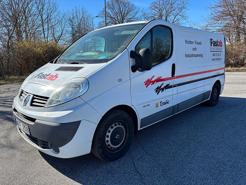Renault trafic Skåpbil 2.9t