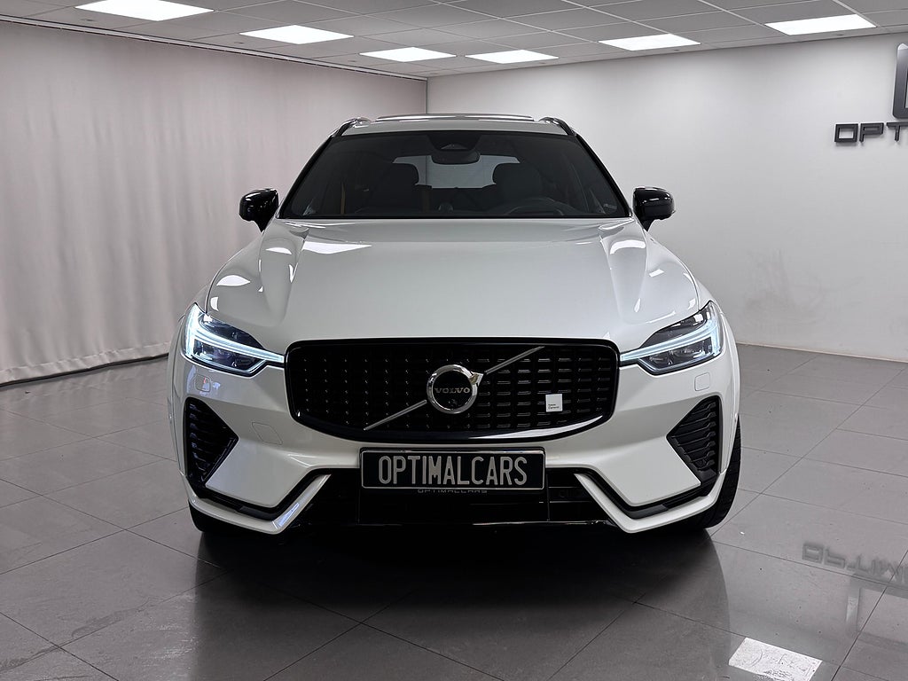 Volvo XC60 Recharge T8 AWD Polestar Engineered Pano Fullutr bild 2