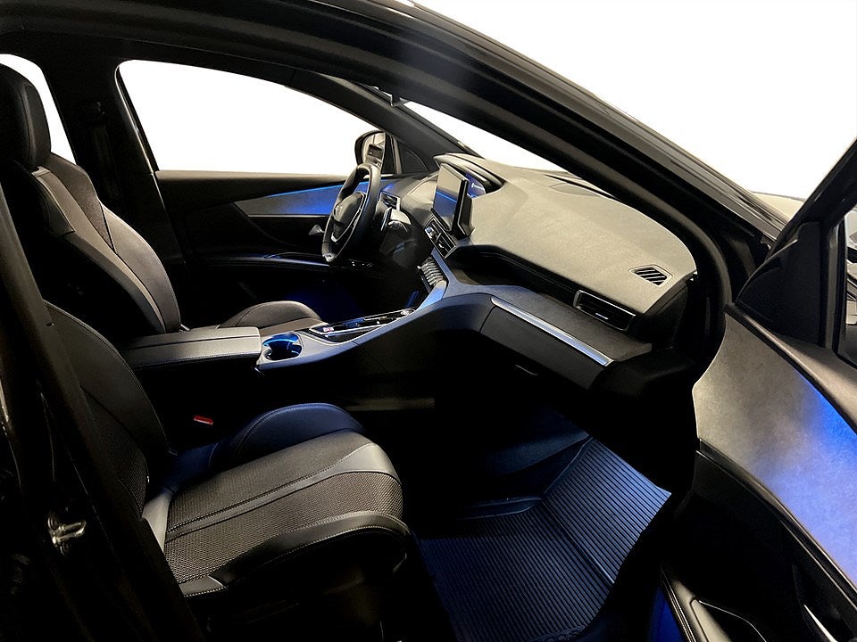 Bild på Peugeot 3008 GT 1.2 PT 130hk Aut - B-KAMERA, EN ÄGARE