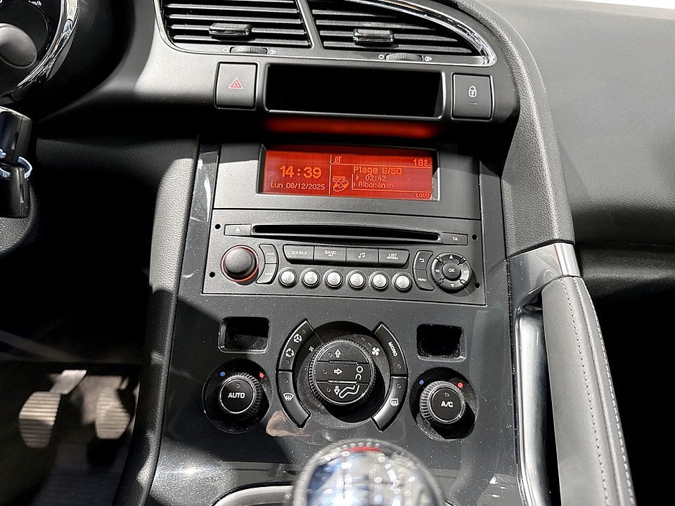 Bild på Peugeot 3008 Active 1.6 VTi 120hk - FARTHÅLLARE