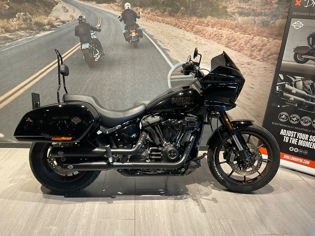 Harley-Davidson LOW RIDER ST 