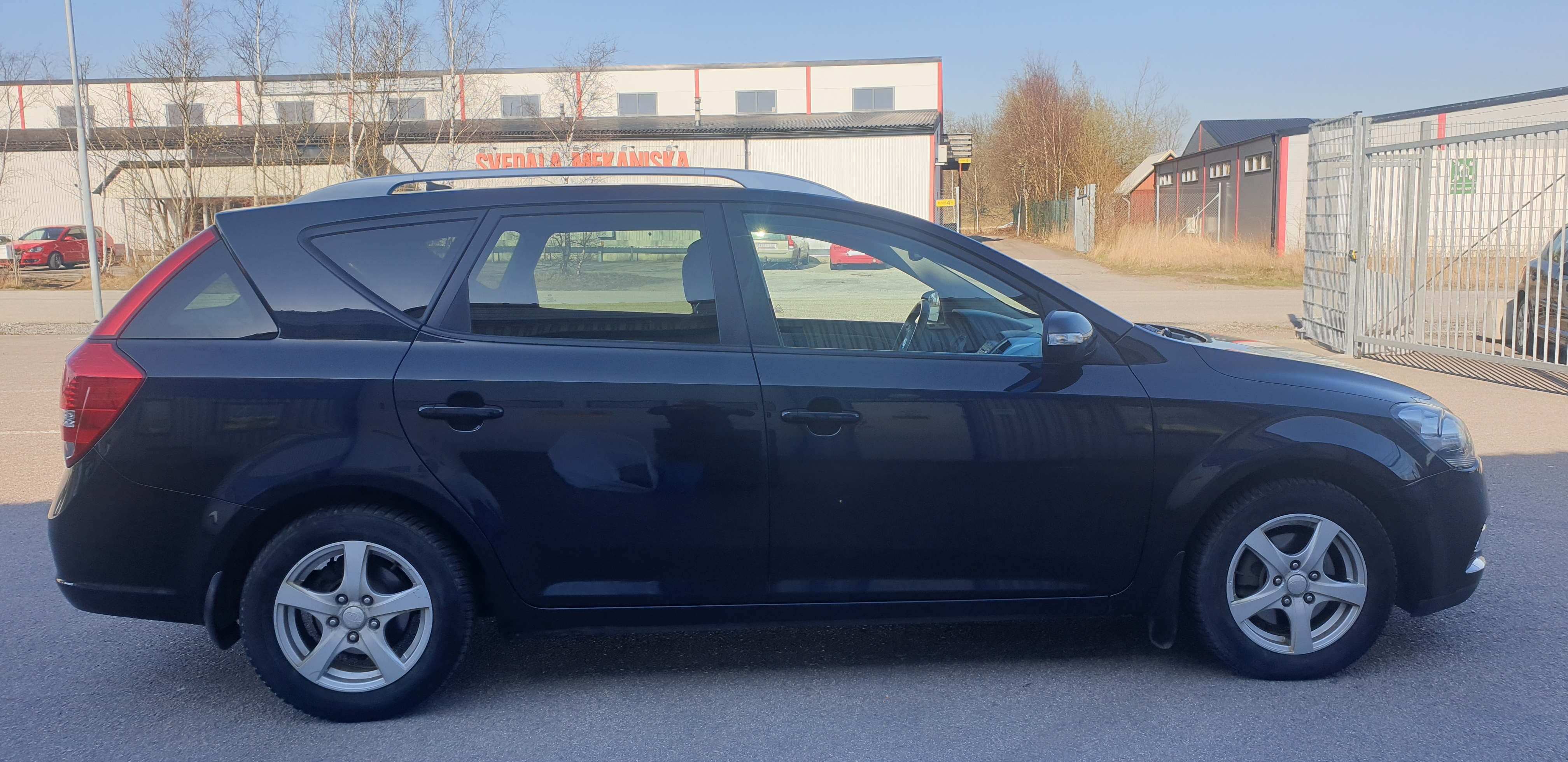 Kia Ceed 2012, photo 3/35