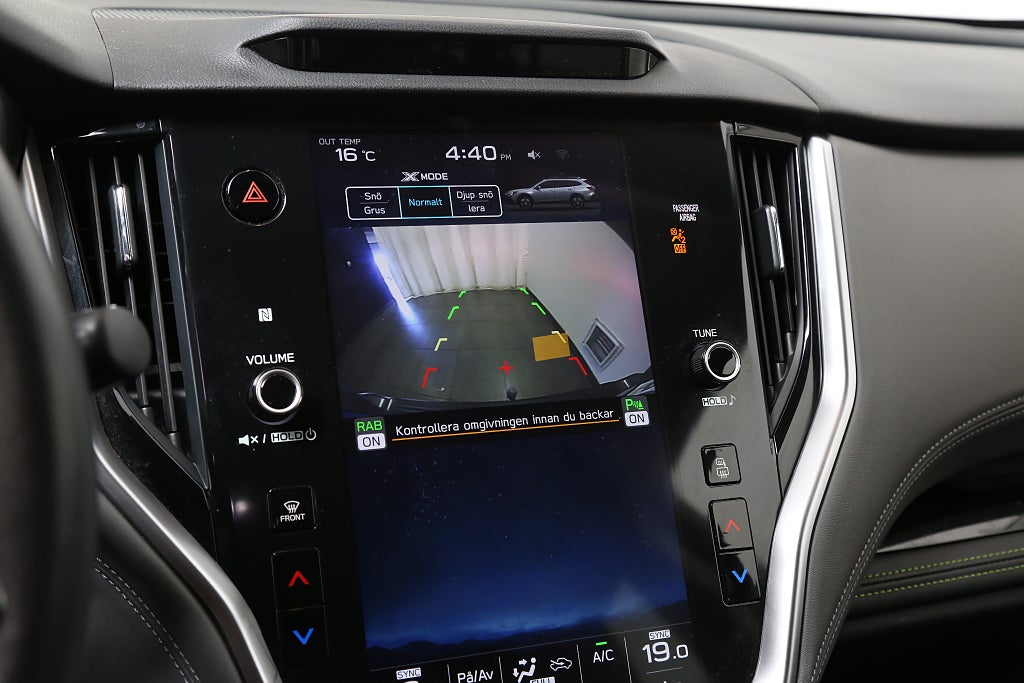 Subaru Outback 2,5 169hk XFuel Field AWD Aut StarTex Dragkrok 2021