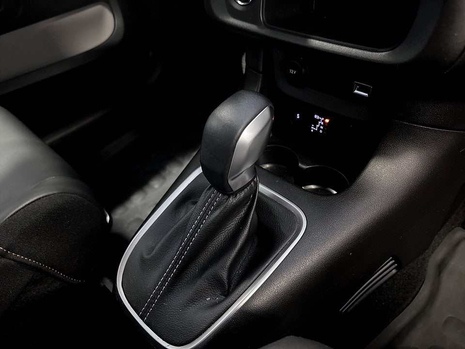 Bild på Citroën C3 Shine 1.2 PT 110hk Aut P-SENSORER
