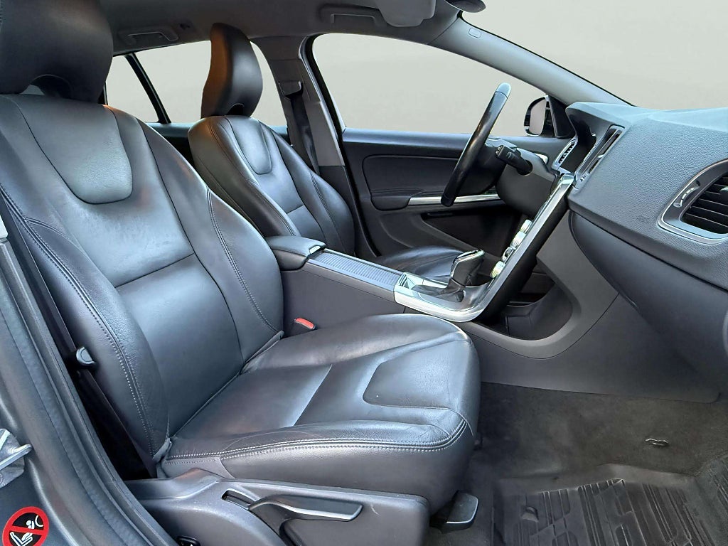 Volvo V60 Cross Country D3 Geartronic Summum Business Edition 1 Ägare - miniatyr 13