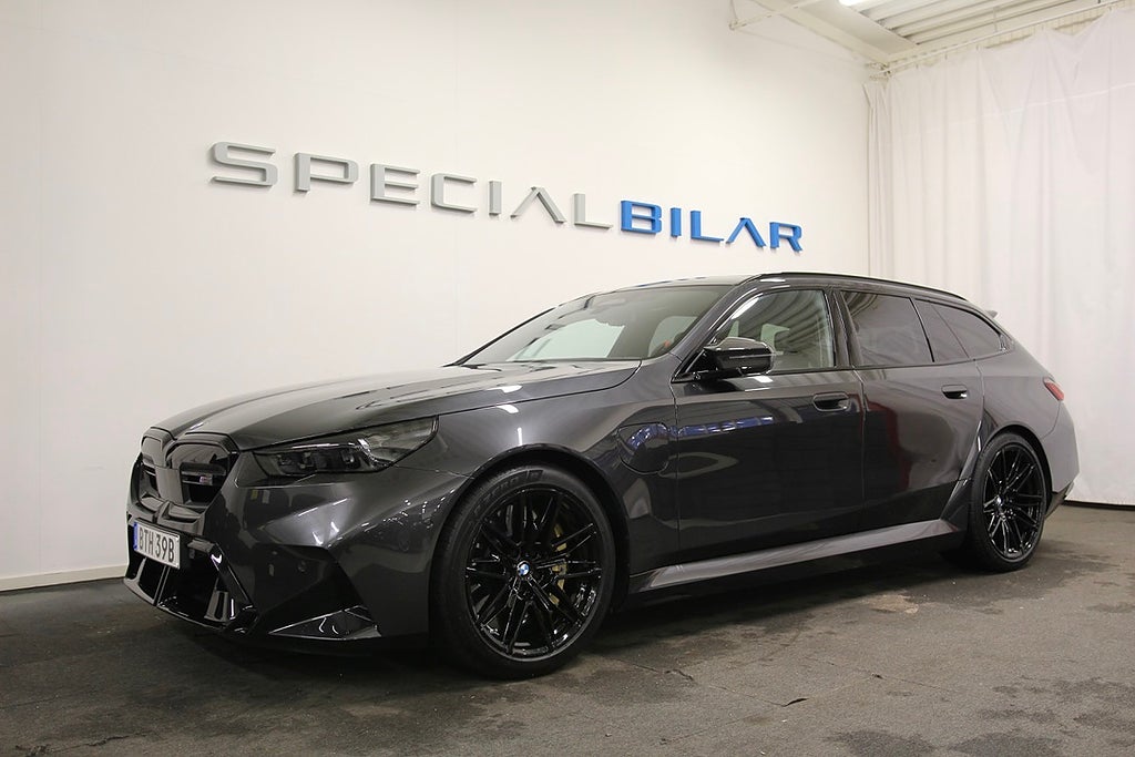 BMW M5 Touring Ultimate package 727hk Leasbar 