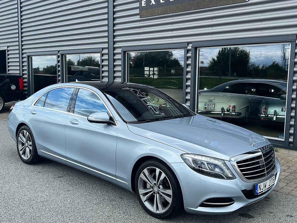 Mercedes-Benz S 400 HYBRID Lång / 333hk  / TV-skärm/Massage