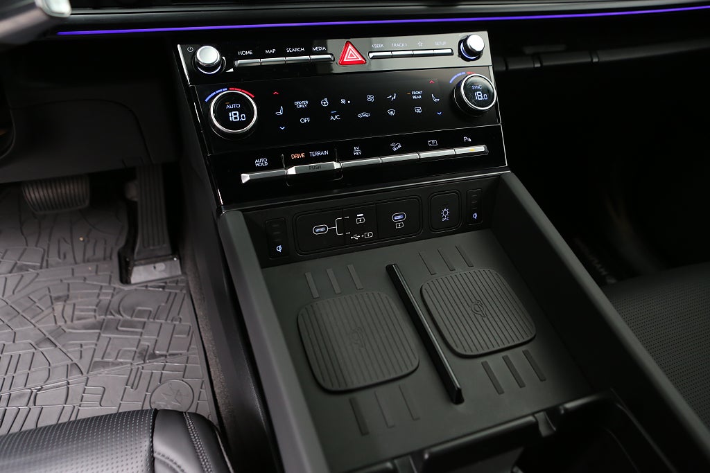 Hyundai Santa Fe PHEV 4WD Calligraphy Line 0,99% Räntekampanj
