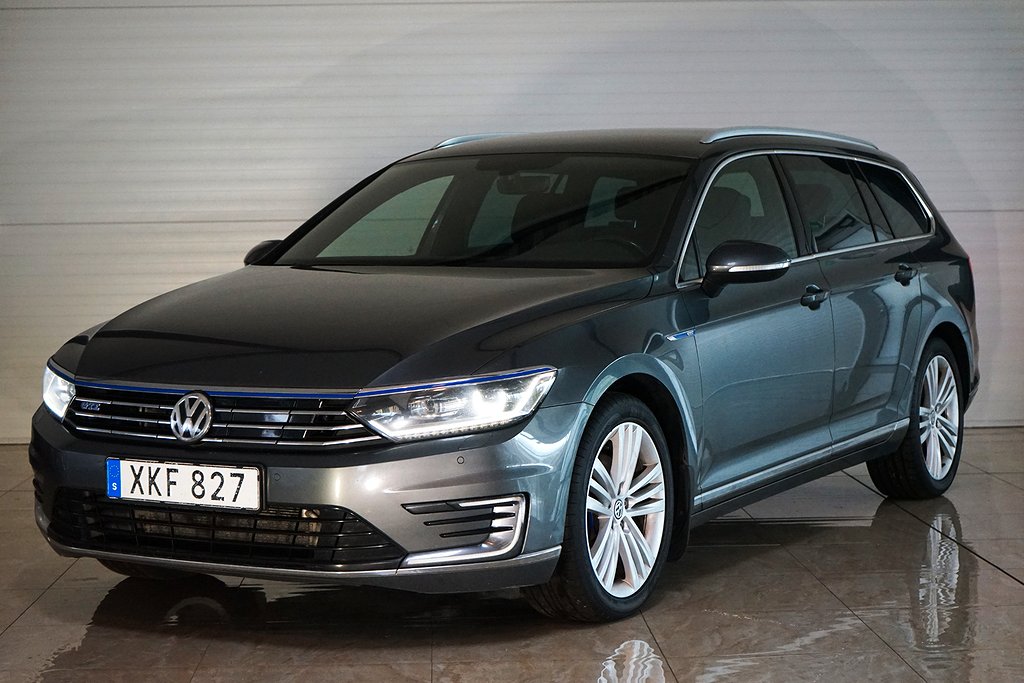 Volkswagen Passat Sportscombi GTE Executive Business Drag 