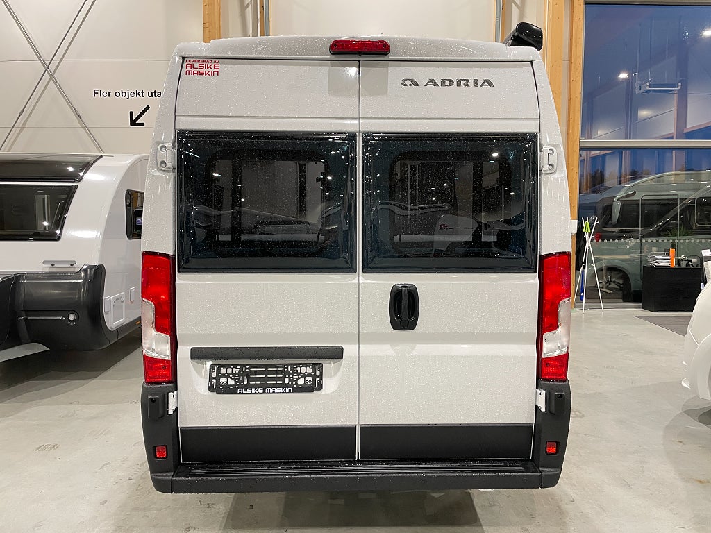 Adria Twin 640 SGX /Automat /höj & sänkbar säng/Multimedia/ - Adria