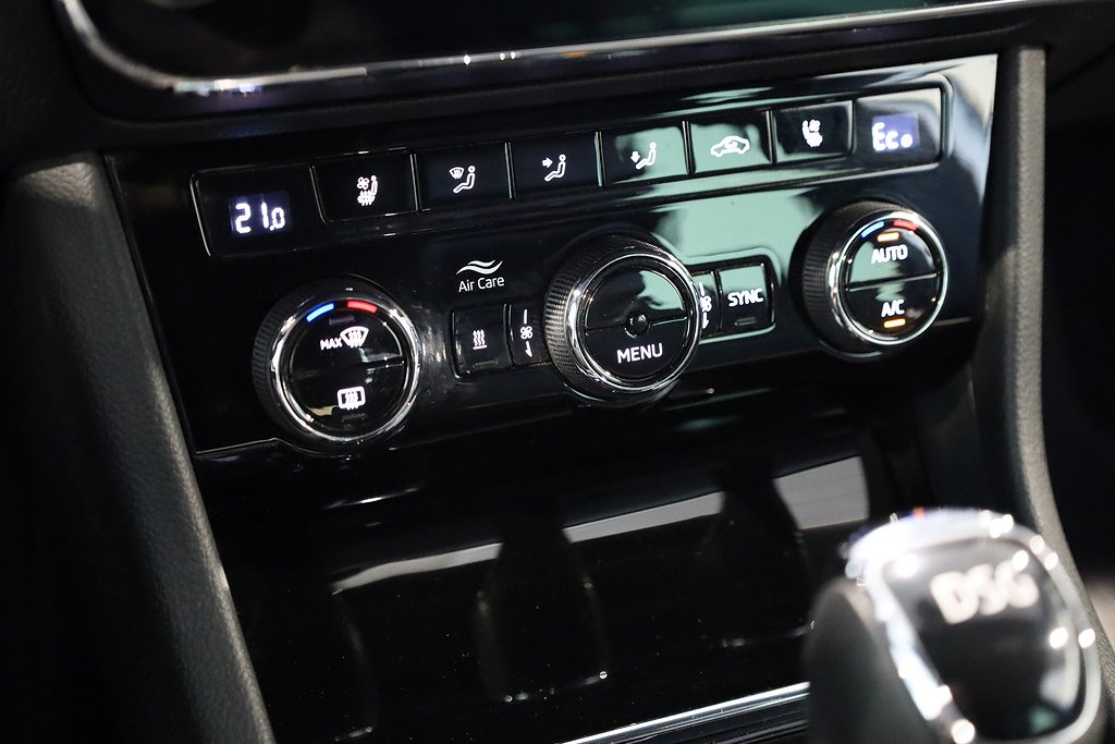 Skoda Superb iV Kombi 1,4 Plug-in Hybrid Business EDT L&K 2021