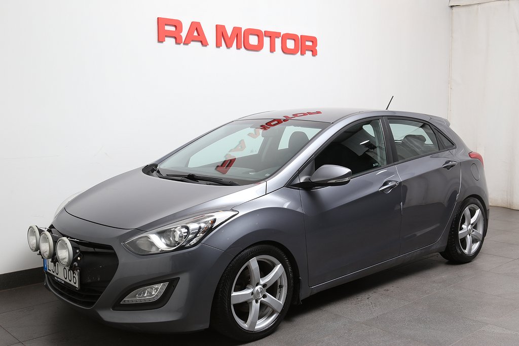 Hyundai i30 1,6 CRDi 110hk ECO Business 5D Extraljus 2014