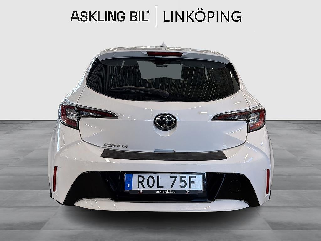 Toyota Corolla 2019 - miniatyr 4