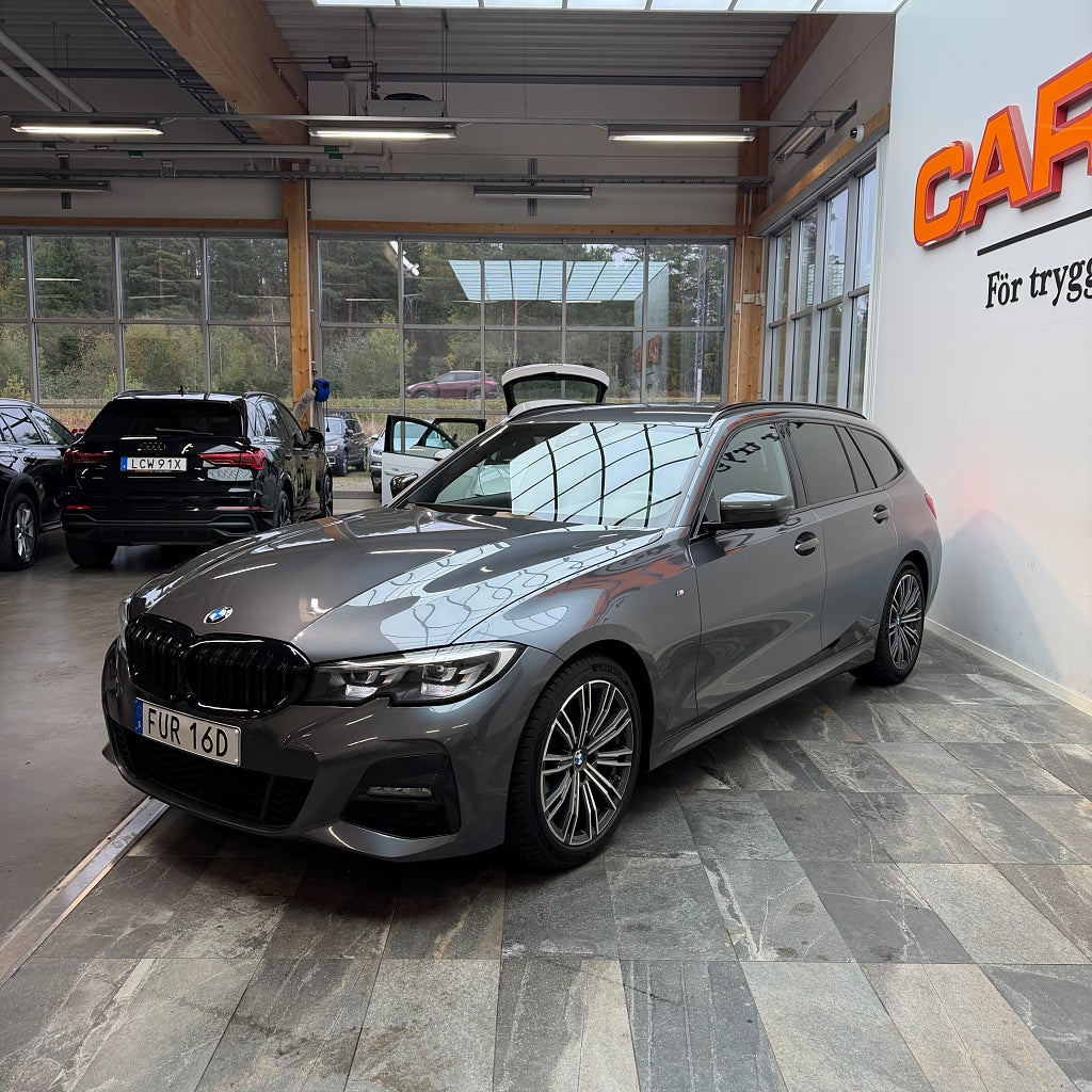 BMW 320d xDrive Touring M Sport Carplay Navi P-sensorer Drag