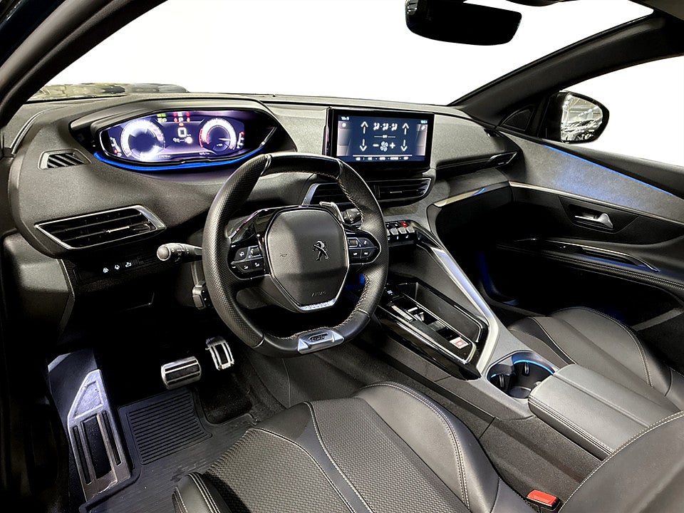 Bild på Peugeot 3008 GT 1.2 PT 130hk Aut B-KAMERA CARPLAY NAVI